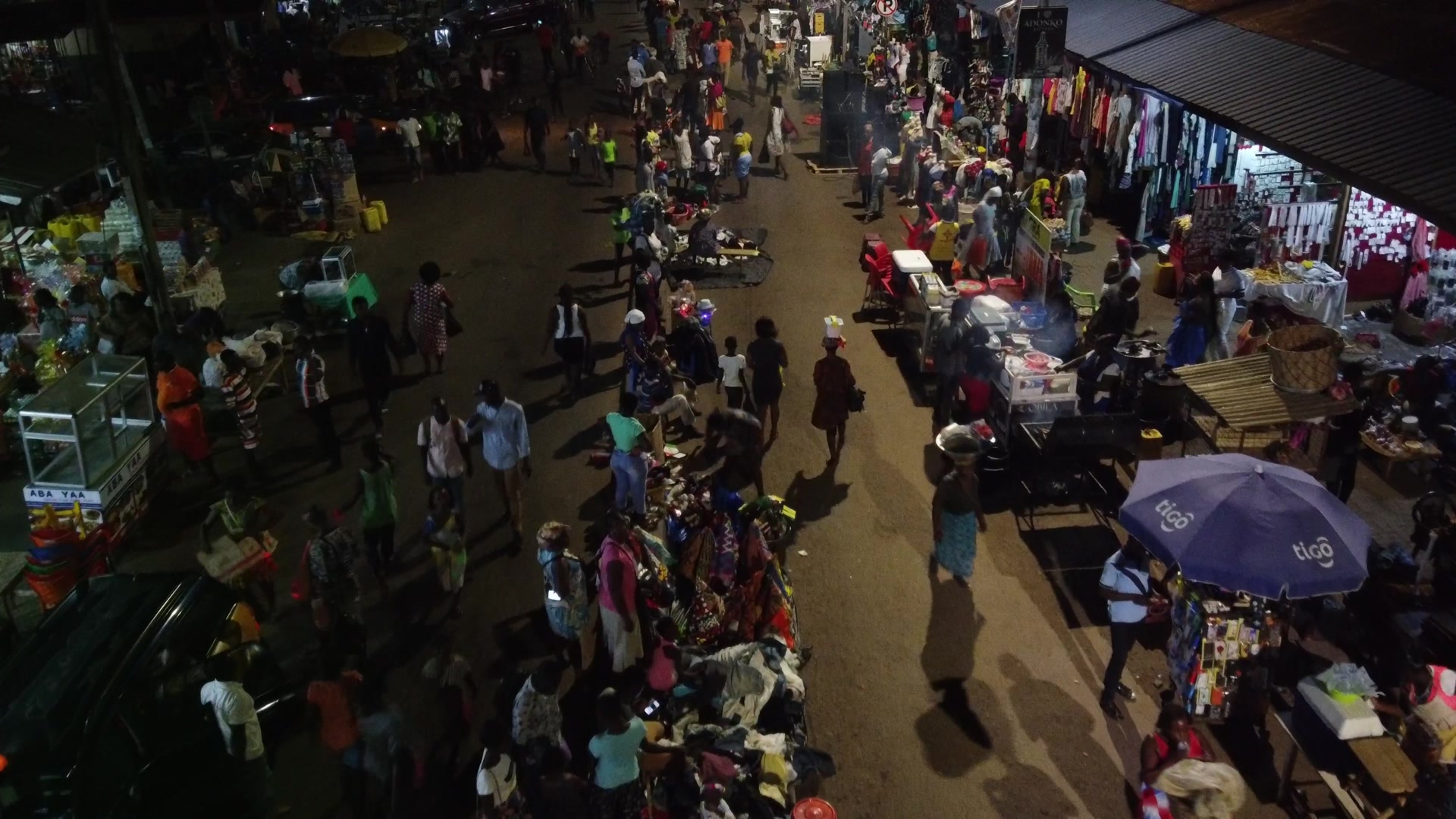 Koforidua Night Street Market Crowded Traders Busy